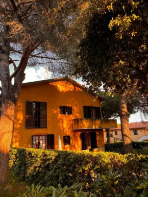 Castiglioncello giardino e posto auto